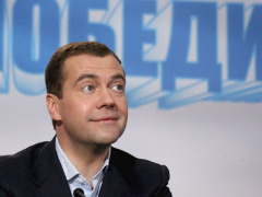 Медведев и Путин  ... кто умнее ?